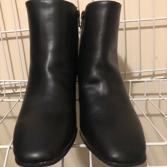 Uniqlo Side-Zip short boots - Picture 1 of 4